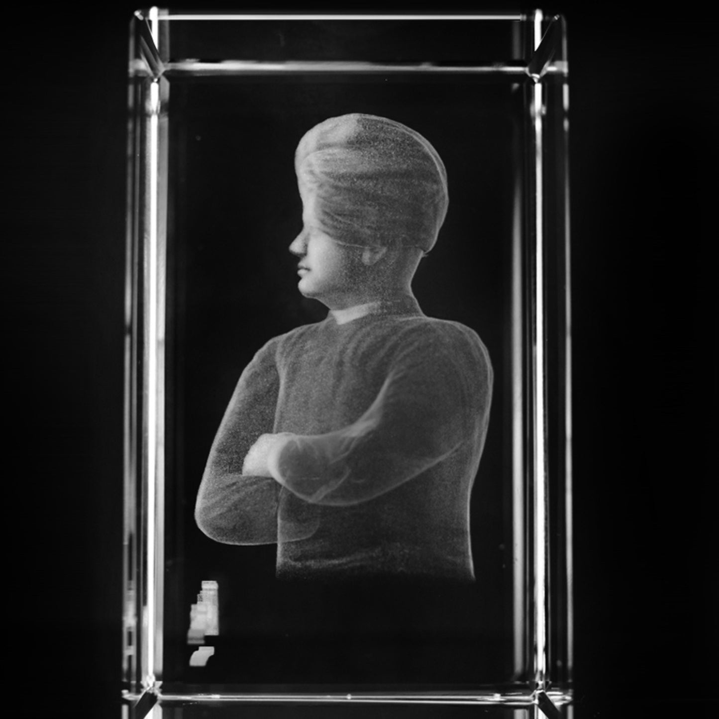 Laser engraved crystal cube 60x60x100